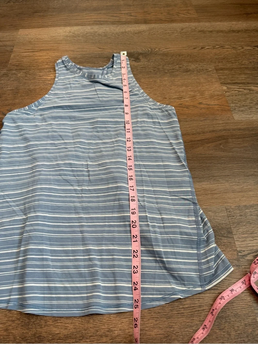 Lululemon All Tied Up Tank Cut Back Stripe Tempest Blue White Size Medium